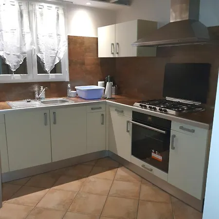 Semesterbostad Maison De Village La Javie