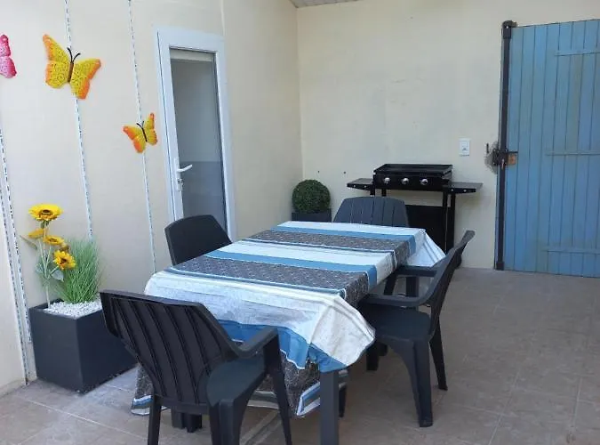 Maison De Village La Javie