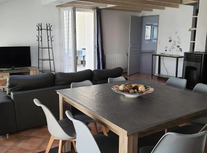 Maison De Village La Javie